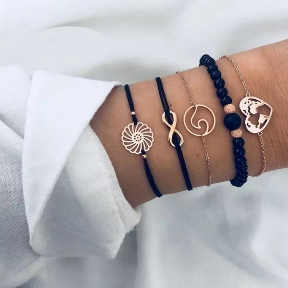 3/$30 💛 Round Stone Tassel Bracelet set